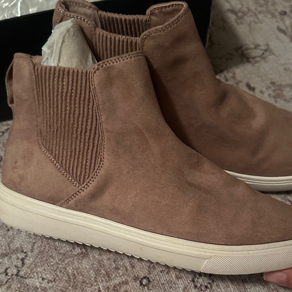 Steven By Steve Madden Tan Ankle Boots